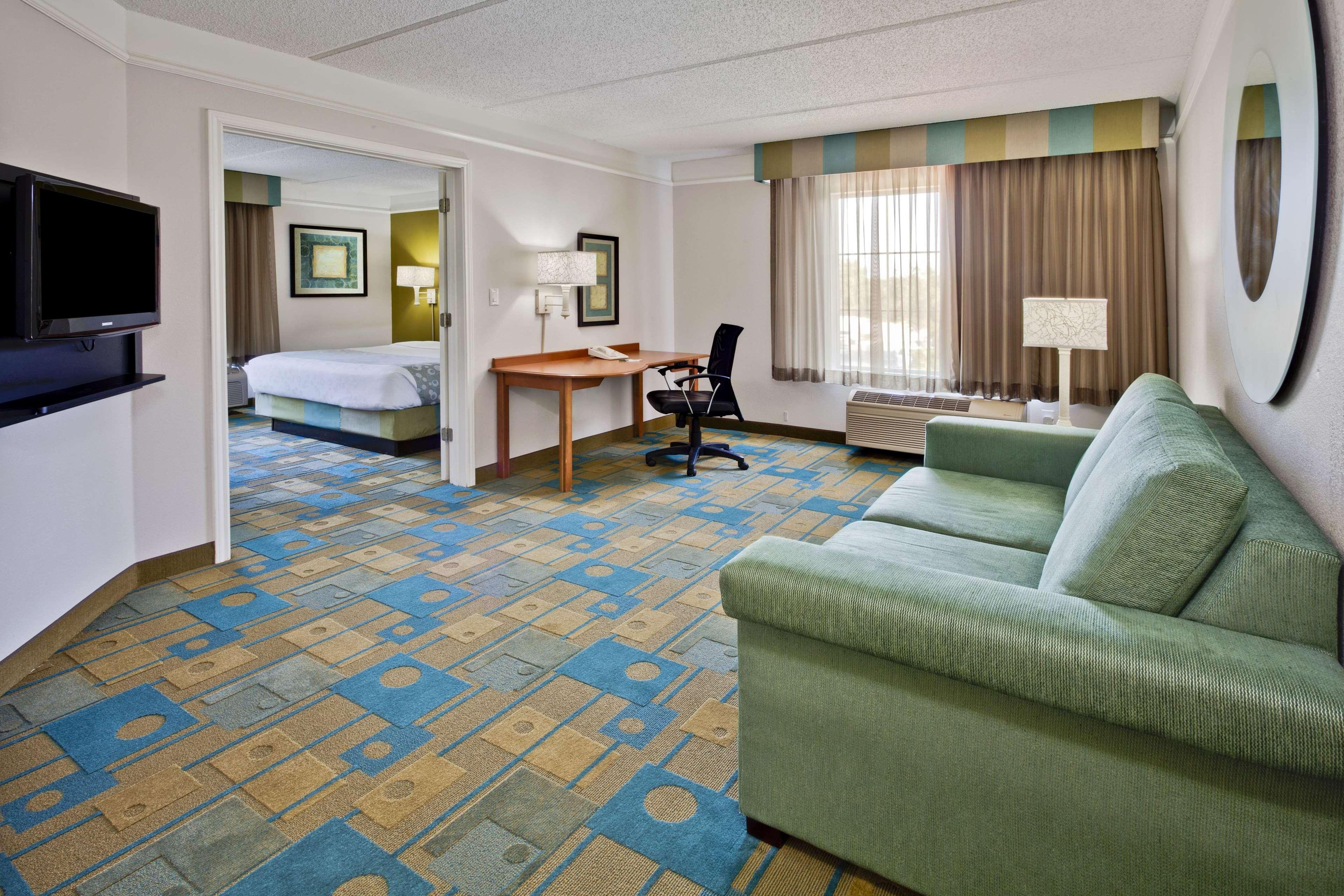 La Quinta By Wyndham Orlando I Drive/Conv Center Hotel Williamsburg Exterior photo