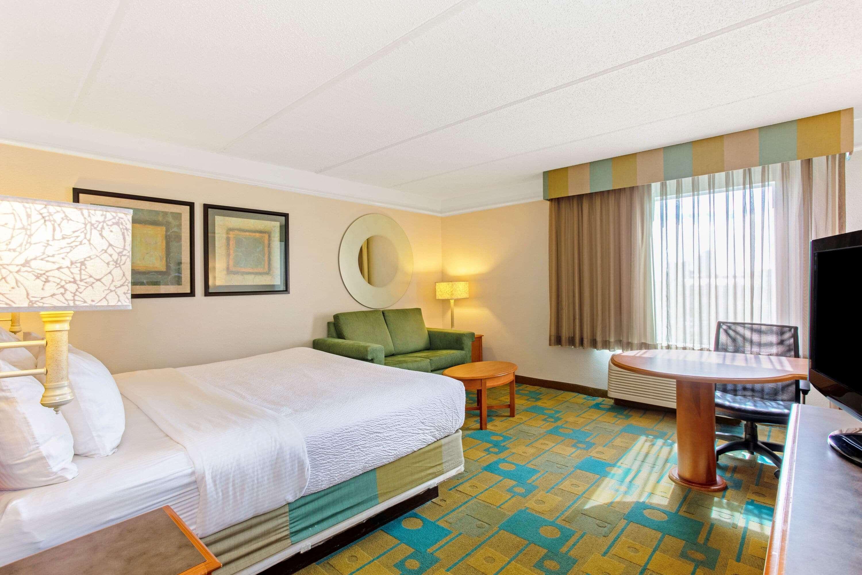 La Quinta By Wyndham Orlando I Drive/Conv Center Hotel Williamsburg Exterior photo